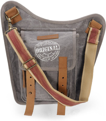 

The House of Tara Men & Women Casual Grey Canvas Sling Bag