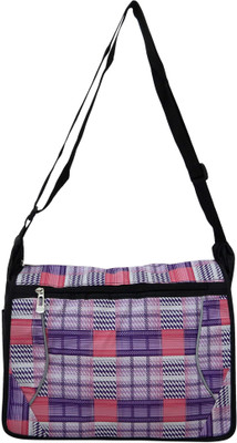 

Heels & Handles Women Casual Pink Nylon Sling Bag