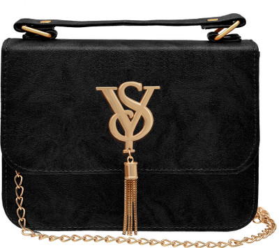 tap fashion Women Evening/Party Black, Gold PU Sling Bag