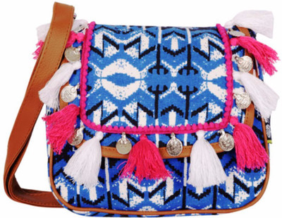 

Kanvas Katha Women Multicolor Canvas Sling Bag