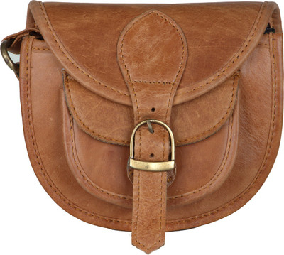 

The Backbencher Women Casual Tan Genuine Leather Sling Bag