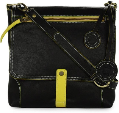 

Fume Men & Women Casual Black Genuine Leather Sling Bag