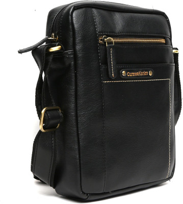 

Curewe Kerien Men Formal Black Leatherette Sling Bag