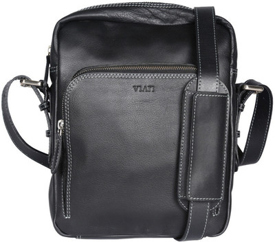 

Viari Men Casual Black Genuine Leather Messenger Bag