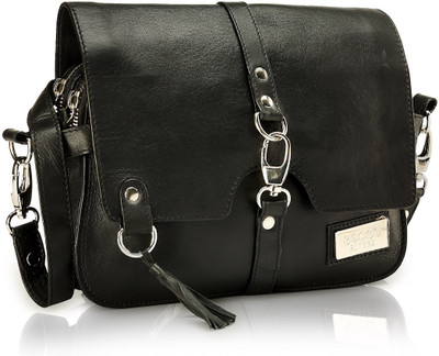 

Phive Rivers Women Casual Black Genuine Leather Sling Bag