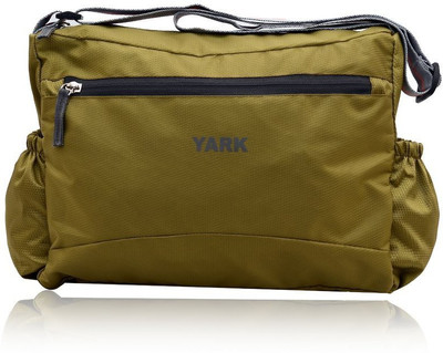 

Yark Men & Women Casual Green Polyester Sling Bag