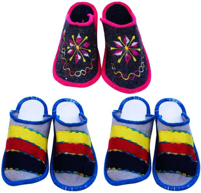 

Shree Sai Slippers, Purple