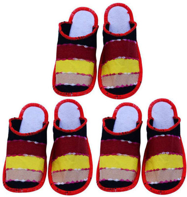 

Champaliya Slippers, Multicolor