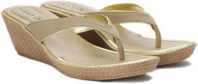 

FootIn Women Beige Flats