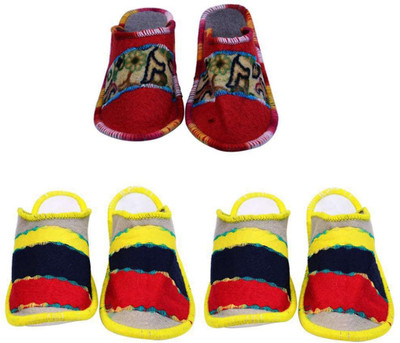 

Shree Sai Slippers, Multicolor