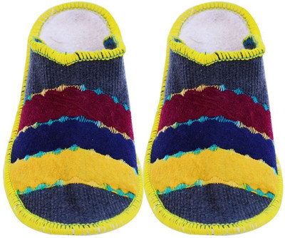 

Champaliya Slippers, Multicolor