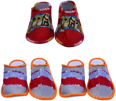

Shree Sai Slippers, Multicolor