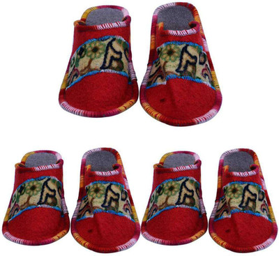 

Shilipi Perokars Slippers, Multicolor