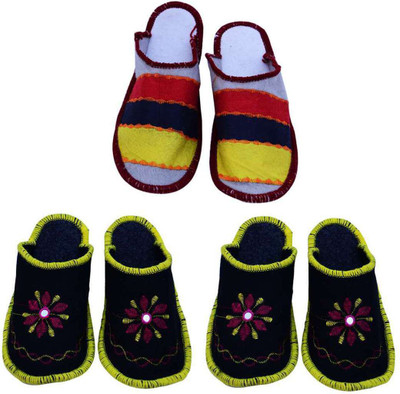 

Champaliya Slippers, Multicolor