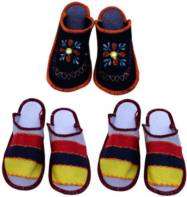 

Champaliya Slippers, Multicolor