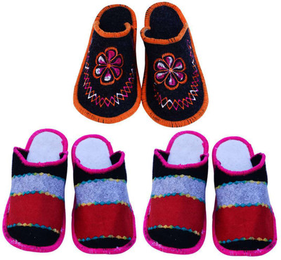 Shree Sai Slippers, Pink