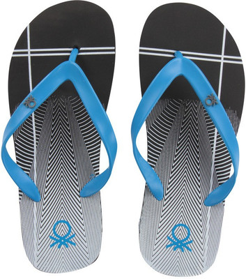 

United Colors of Benetton Flip Flops, Grey