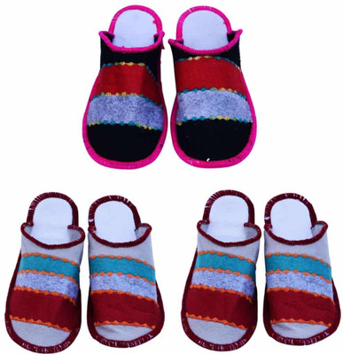 

Champaliya Slippers, Multicolor