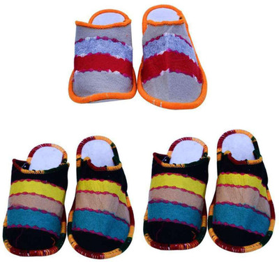 

Shilipi Perokars Slippers, Multicolor