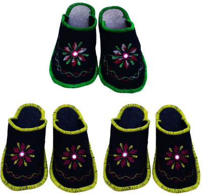 

Shree Sai Slippers, Yellow