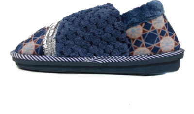 

Manthan Slippers, Blue