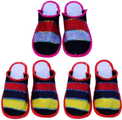 

Shree Sai Slippers, Multicolor