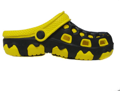 

Manthan Slippers, Yellow