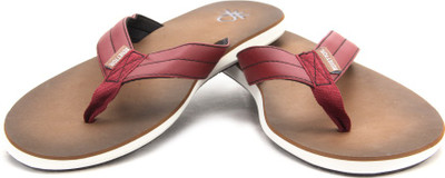 

United Colors of Benetton Slippers, 903