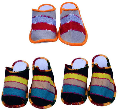 

Shree Sai Slippers, Multicolor