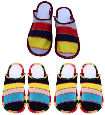 

Champaliya Slippers, Multicolor