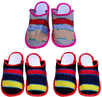 

Shree Sai Slippers, Red
