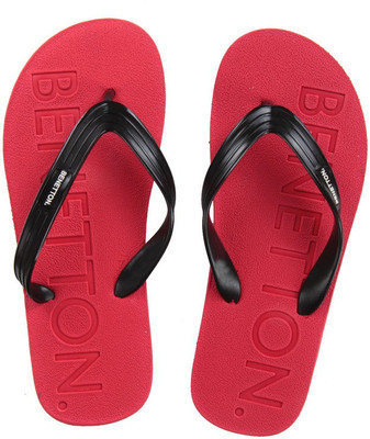 

United Colors of Benetton Flip Flops, Red