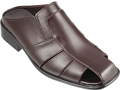 

Metro 18 Slippers, 44;brown
