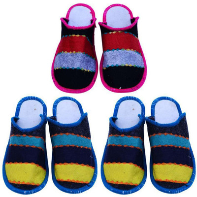 

Shree Sai Slippers, Multicolor