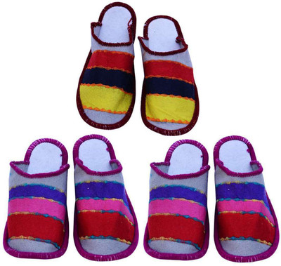 

Champaliya Slippers, Multicolor