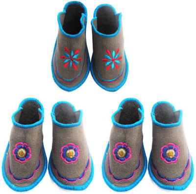 

Shilipi Perokars Slippers, Multicolor