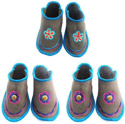 

Shree Sai Slippers, Multicolor