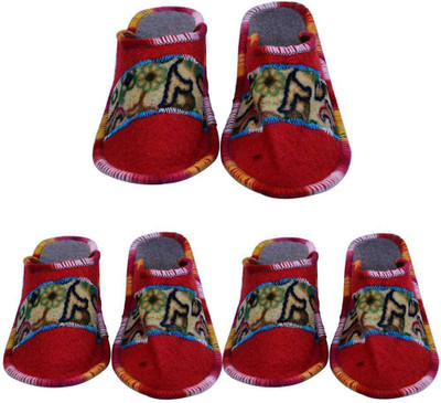 

Champaliya Slippers, Multicolor