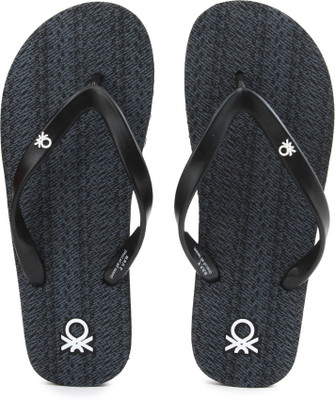 

United Colors of Benetton Flip Flops, 901