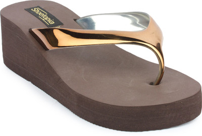 

Shoetopia Flip Flops, Copper