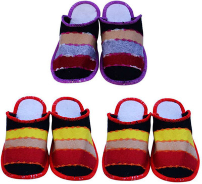 

Shree Sai Slippers, Red