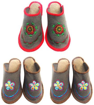 

Shilipi Perokars Slippers, Multicolor