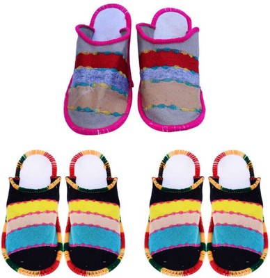 

Shree Sai Slippers, Multicolor