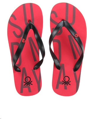 

United Colors of Benetton Flip Flops, Red