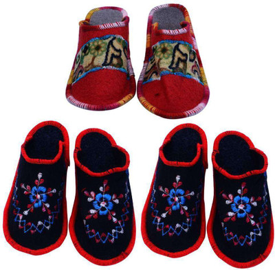 

Champaliya Slippers, Multicolor