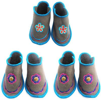 

Shilipi Perokars Slippers, Multicolor