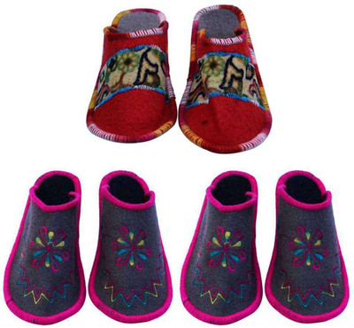 

Shilipi Perokars Slippers, Multicolor