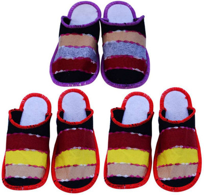 

Shree Sai Slippers, Multicolor