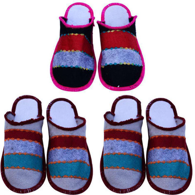 

Champaliya Slippers, Multicolor