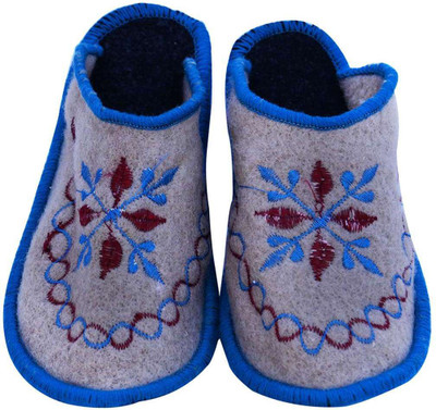 

Champaliya Slippers, Multicolor